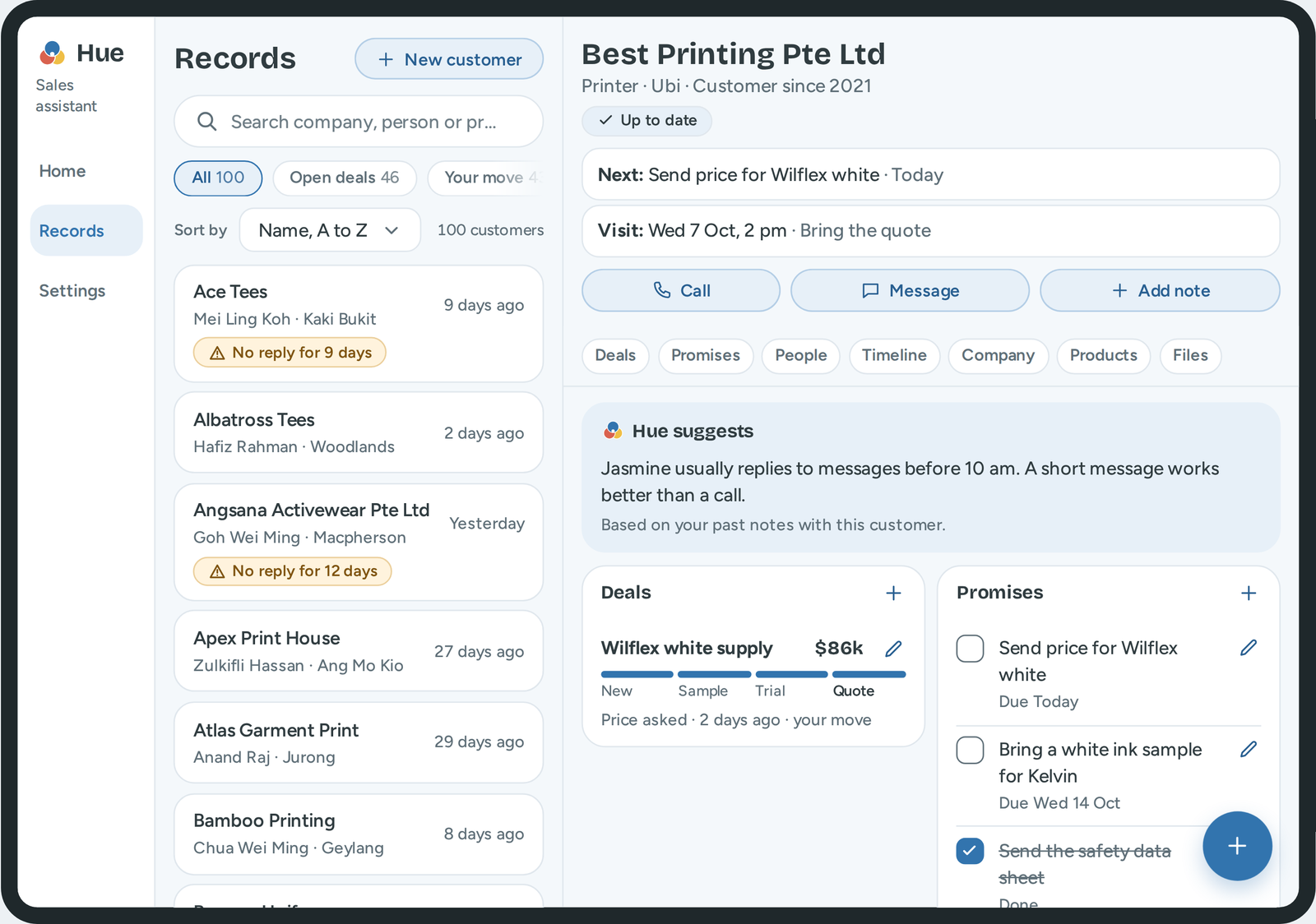 The customer record on a tablet, next to the list of customers: the next step, the visit, the deals and the promises.